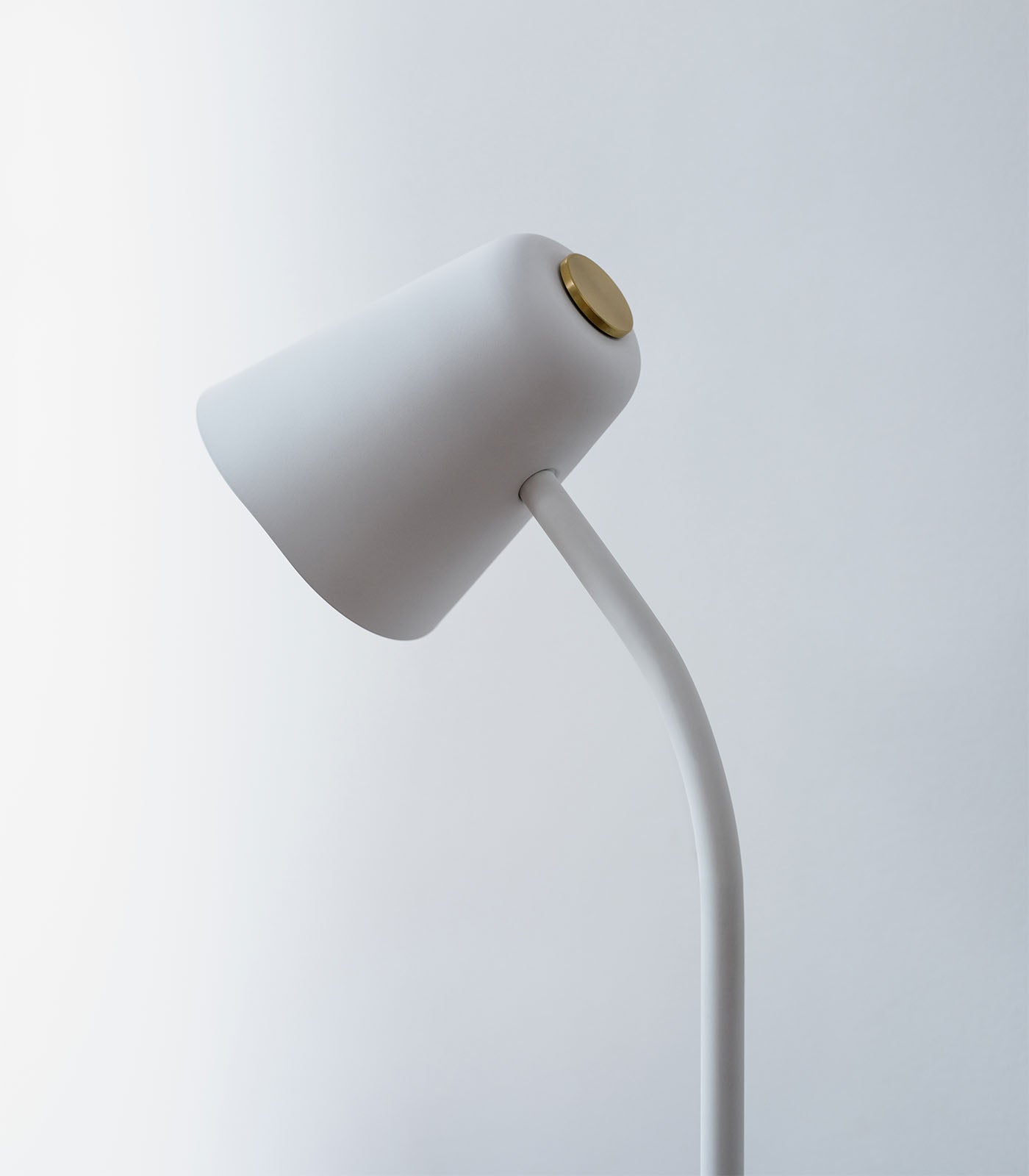 Solitaire Contemporary Floor Lamp Warm Beige Solitaire Contemporary Floor Lamp Warm Beige