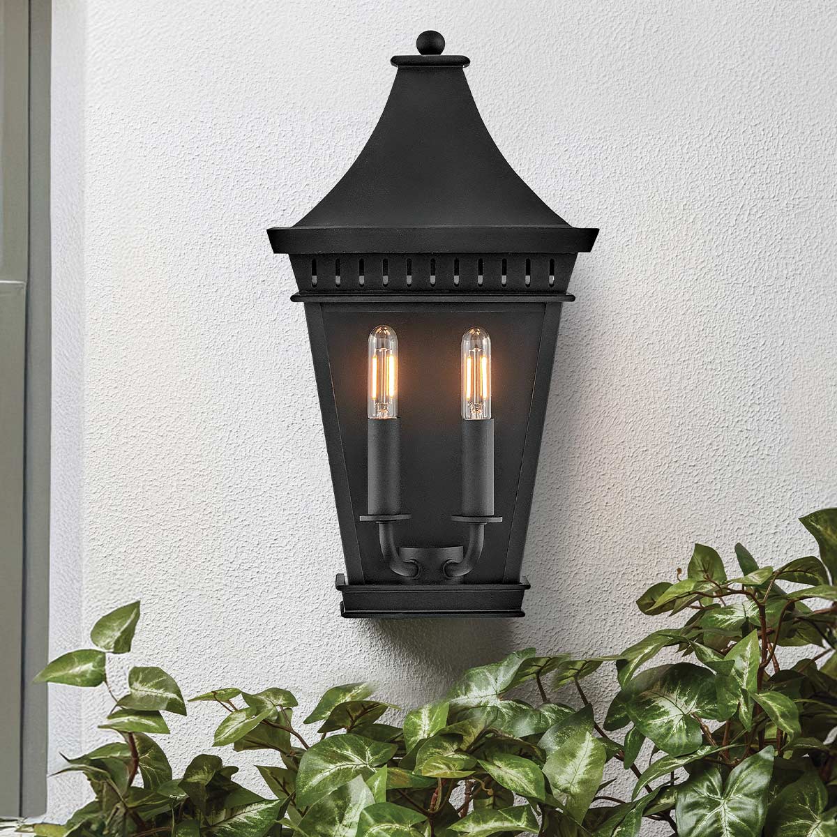 Vestry Rise Traditional Half Wall Lantern Museum Black Vestry Rise Traditional Half Wall Lantern Museum Black — in situ view