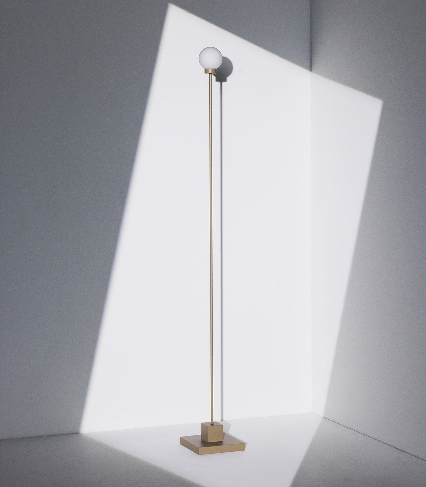Winterbloom Contemporary Portable Floor Lamp Brass Grey Beige Winterbloom Contemporary Portable Floor Lamp Brass Grey Beige